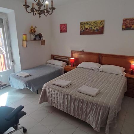 Apartment & Rooms Constanti Ngoại thất bức ảnh